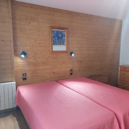 Cosy Au Coeur De Brides-les-bains, Balcon, Wifi, Parking, Animaux Admis - Fr-1-512-282 Apartment *
