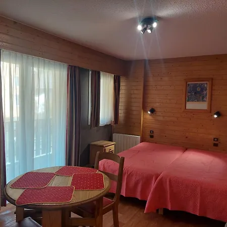 Cosy Au Coeur De Brides-les-bains, Balcon, Wifi, Parking, Animaux Admis - Fr-1-512-282 Brides-les-Bains